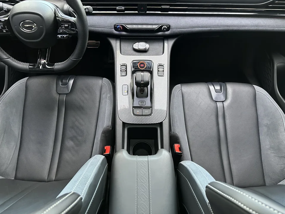 GAC Trumpchi Shadow Leopard 400T Automatic R Pro Edition 2024 — миниатюра 5