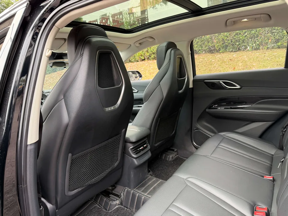 Hongqi HS3 1.5T Zhiwei Edition 2025 — миниатюра 3