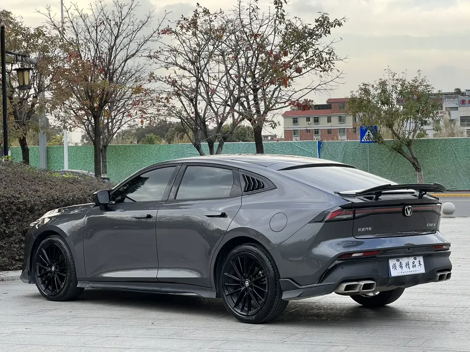 Changan UNI-V Changan UNI-V 2024 1.5T Premium Sports 2024 — thumbnail 2