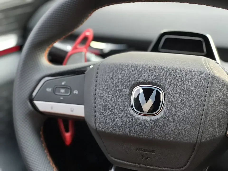 Changan UNI-V Changan UNI-V 2024 1.5T Premium Sports 2024 — thumbnail 5