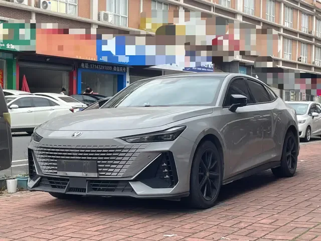 Changan UNI-V 2022