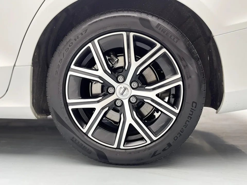 Volvo S60 S60 2025 Volvo S60 2025 B4 Zhiyi Luxury Edition 2024 — thumbnail 3