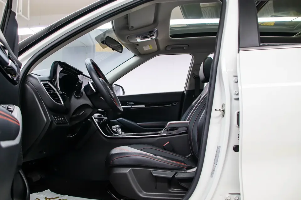 Kia Run proudly AOPAO 1.5L CVT Trend Edition 2022 — миниатюра 5