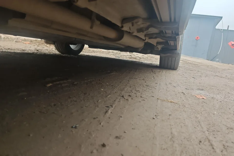 BYD Tang DM DM-i 1.5T 112KM Premium Edition 2023 — миниатюра 3