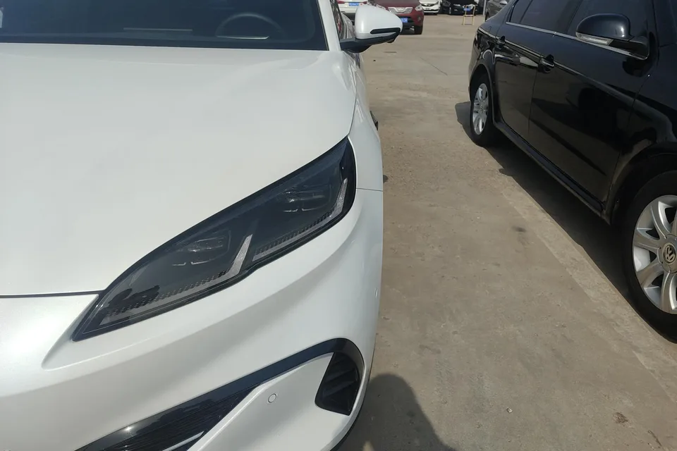 BYD Seal 06DM Intelligent Driving Edition DM-i 80KM Luxury Edition 2025 — миниатюра 2