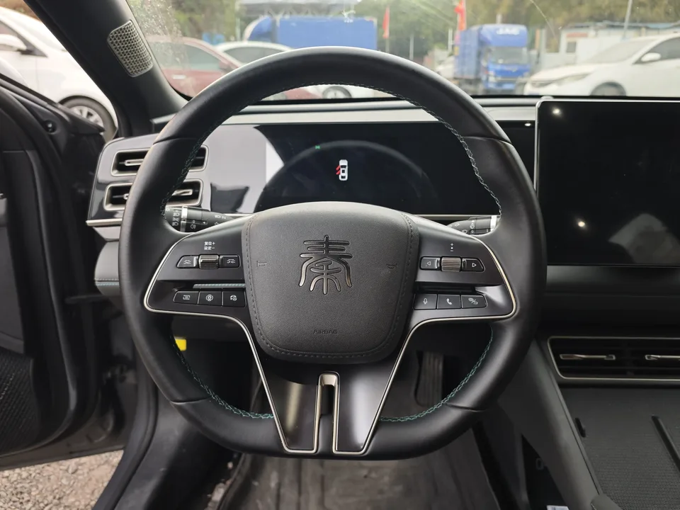 BYD Qin L DM DM-i 120KM Beyond Edition 2024 — миниатюра 3