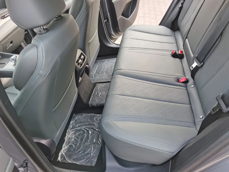 BYD Qin PLUS EV Smart Driving Edition 510KM Beyond Edition 2025 — миниатюра 5