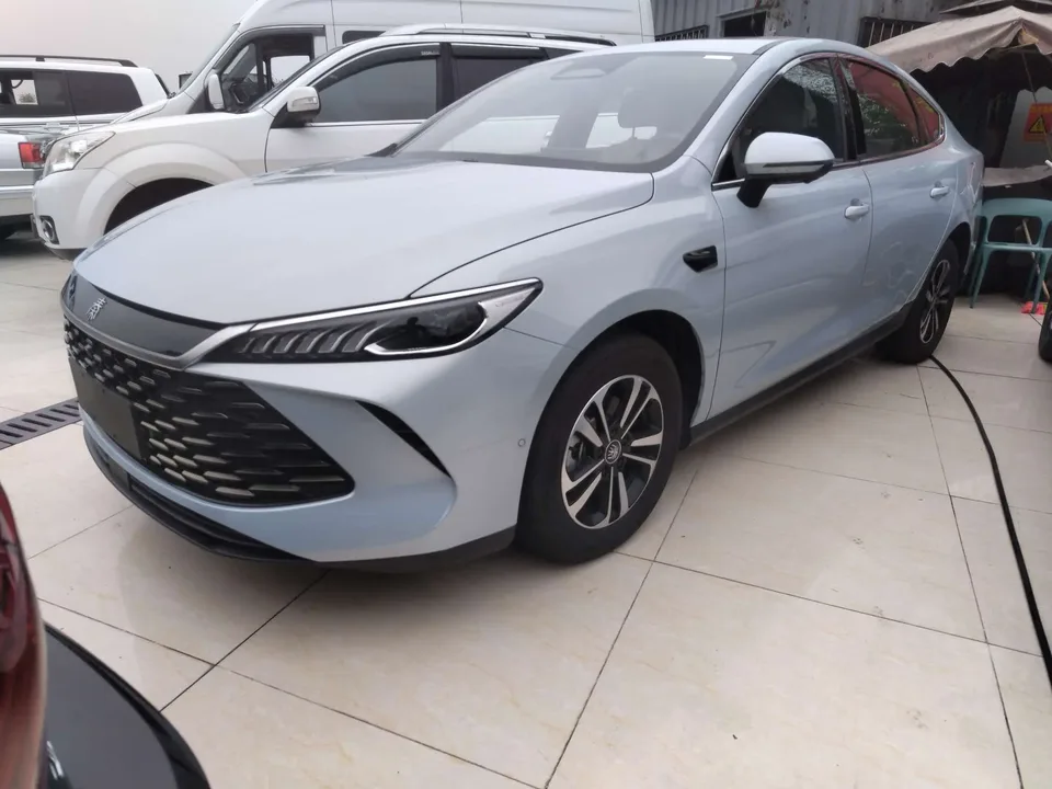 BYD Qin PLUS DM 2025
