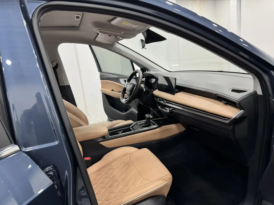 Wuling Jiachen 1.5T CVT exclusive flagship model 2022 — миниатюра 5