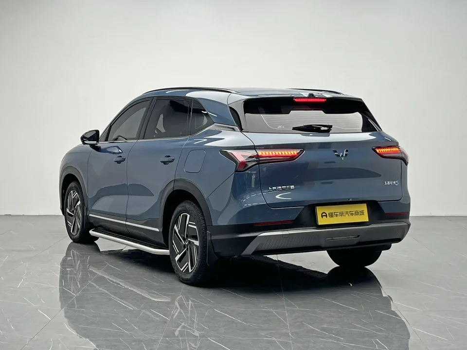 Wuling Starlight S PHEV 130km Flagship Model 2025 — миниатюра 2