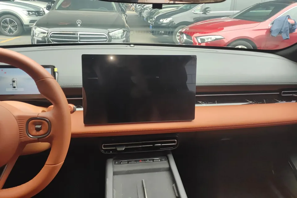 Wuling Starlight EV 610km Smart Flagship 2025 — миниатюра 4