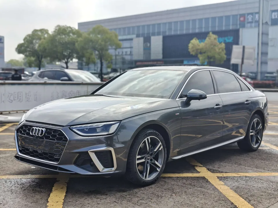 Audi a4 l 2022