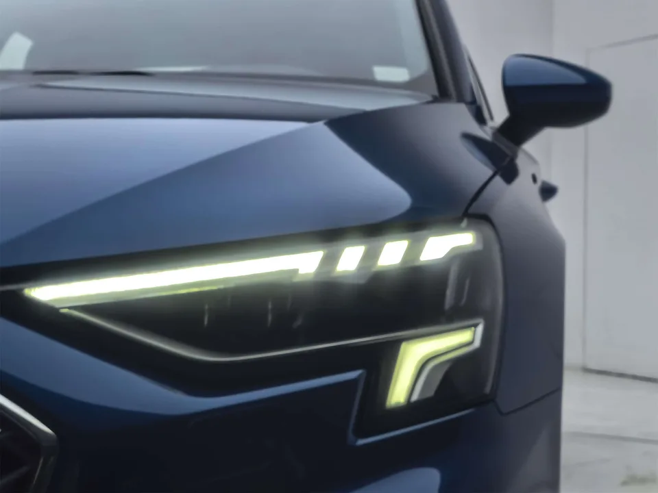 Audi A3 A3L Limousine 35 TFSI Fashion Sports 2023 — миниатюра 5