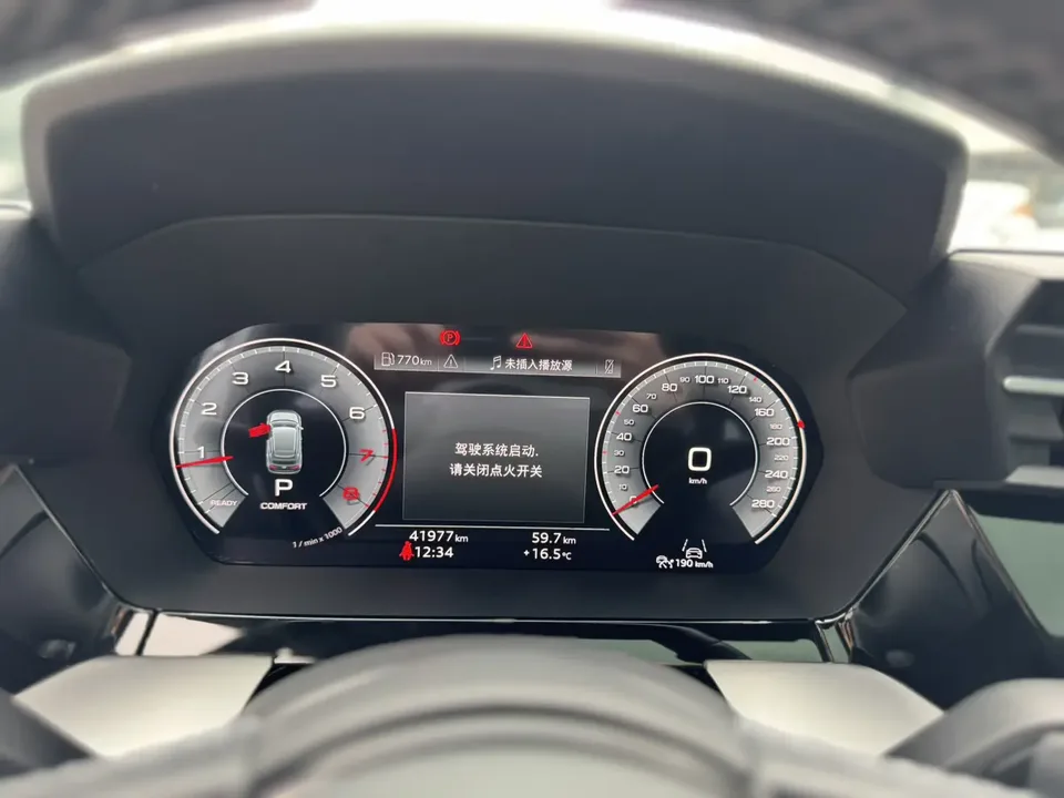 Audi A3 A3 2023 facelift Sportback 35 TFSI luxury sports model 2023 — thumbnail 5