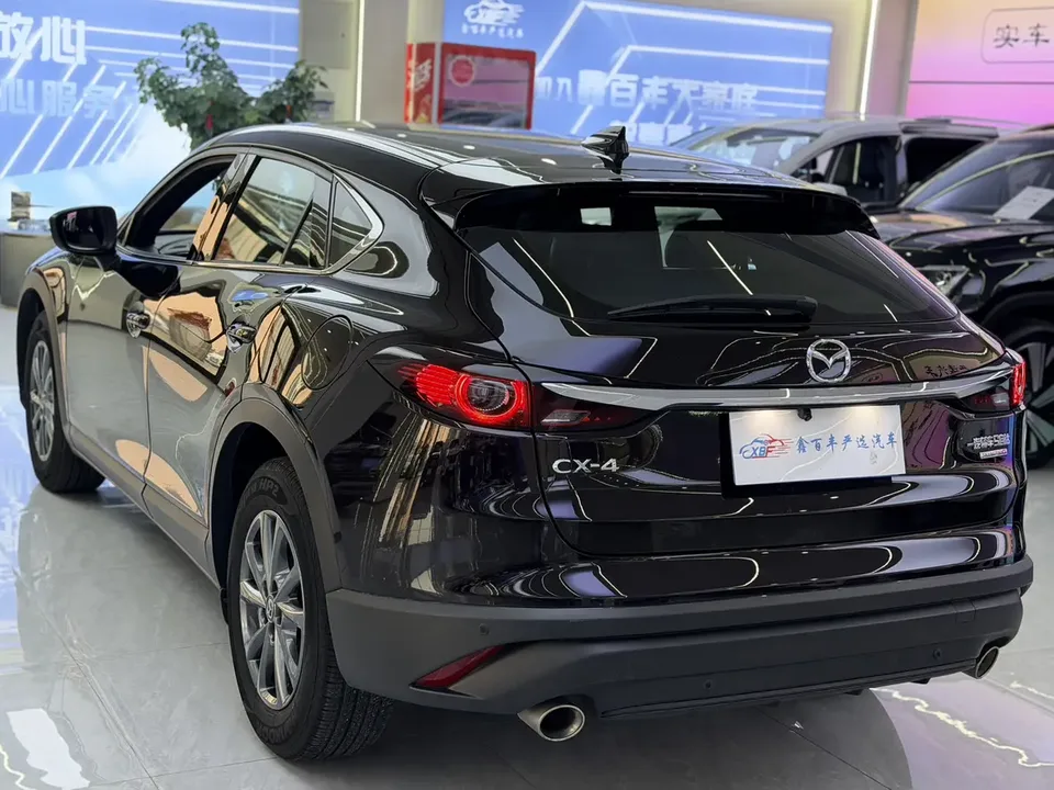 Mazda CX-4 Mazda CX-4 2021 2.0L 2WD Blue Sky Vitality Edition 2023 — миниатюра 4