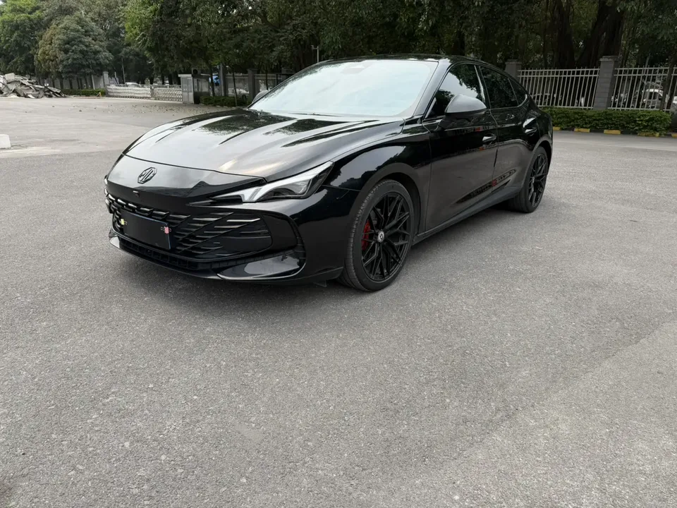 MG 7 MG7 2023 1.5T DCT Elegant Edition 2024 — photo 1, buy with delivery to Moscow