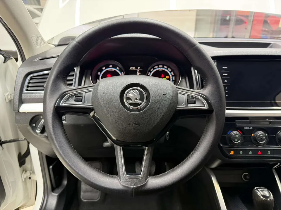Skoda Comek 1.5L automatic comfort version 2022 — миниатюра 4