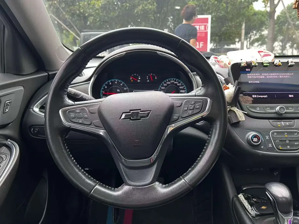 Chevrolet Malibu Xl Malibu XL 2021 535T automatic sharp version 2022 — миниатюра 4