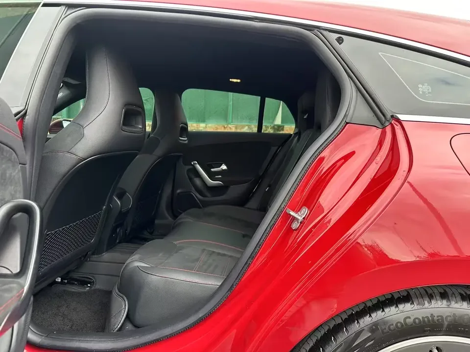 Mercedes-Benz CLA (Imported) Mercedes-Benz CLA 2024 CLA 200 five-door sports car 2024 — миниатюра 3