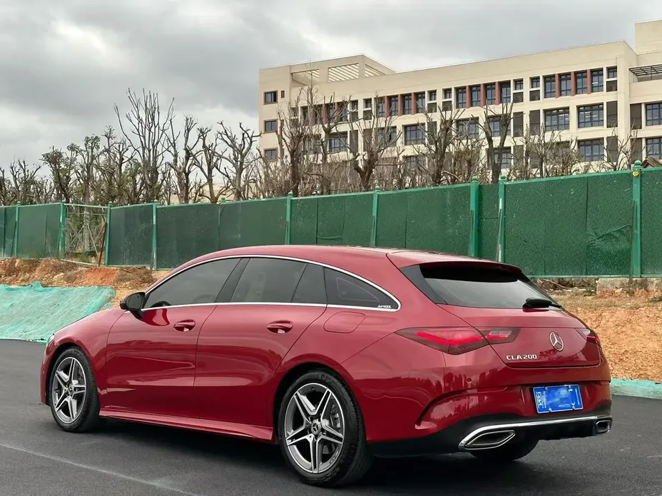 Mercedes-Benz CLA (Imported) Mercedes-Benz CLA 2024 CLA 200 five-door sports car 2024 — миниатюра 4