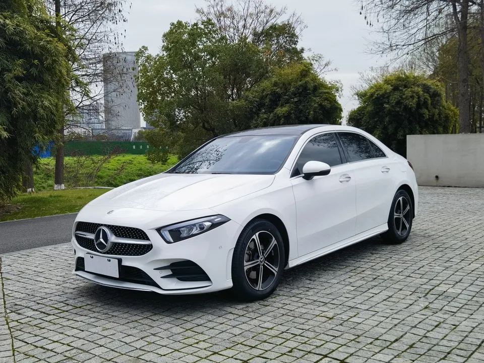 Mercedes-Benz Mercedes Benz A Class 2022