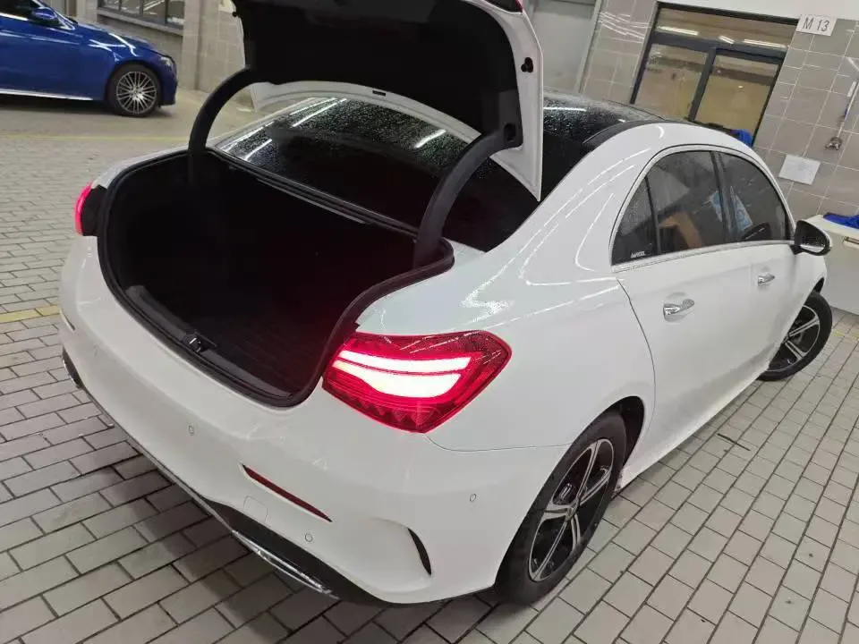 Mercedes-Benz Mercedes Benz A Class Mercedes-Benz A-Class 2023 A 200 L Sports Sedan Fashion Edition 2023 — миниатюра 4