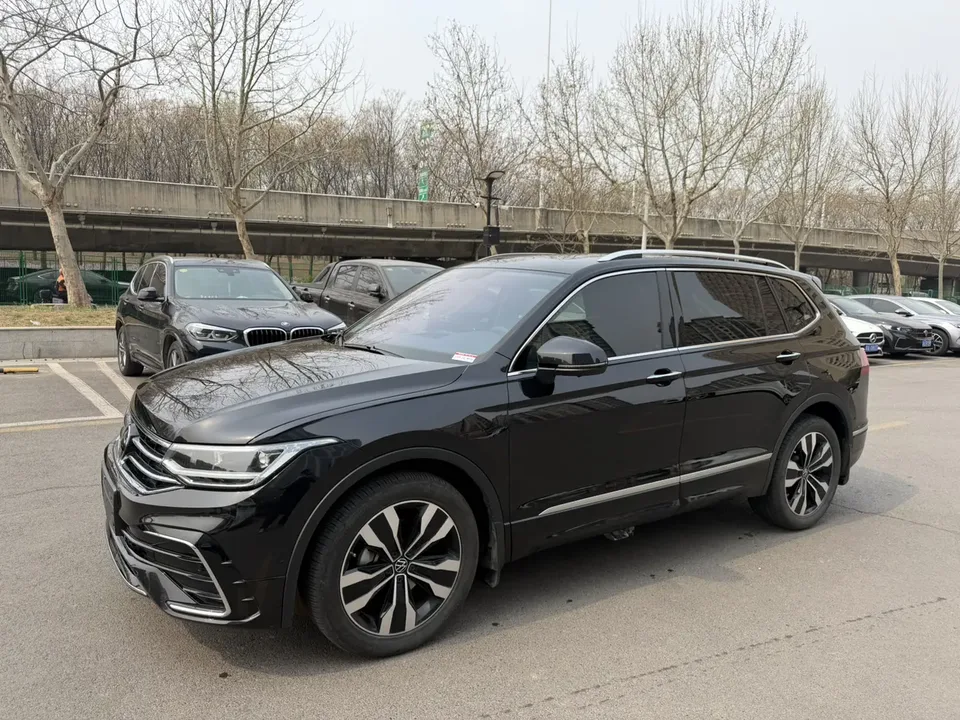 Volkswagen Tiguan L 2024
