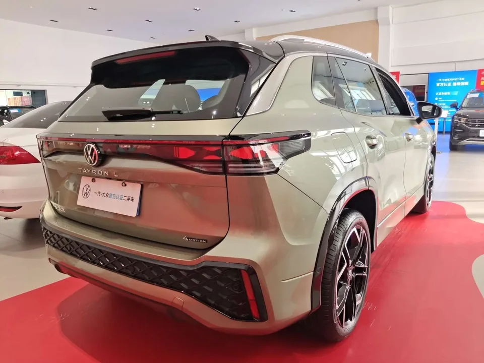 Volkswagen Tayron 2026 Tayron L 380TSI 4WD Luxury Easy Package 2025 — миниатюра 2