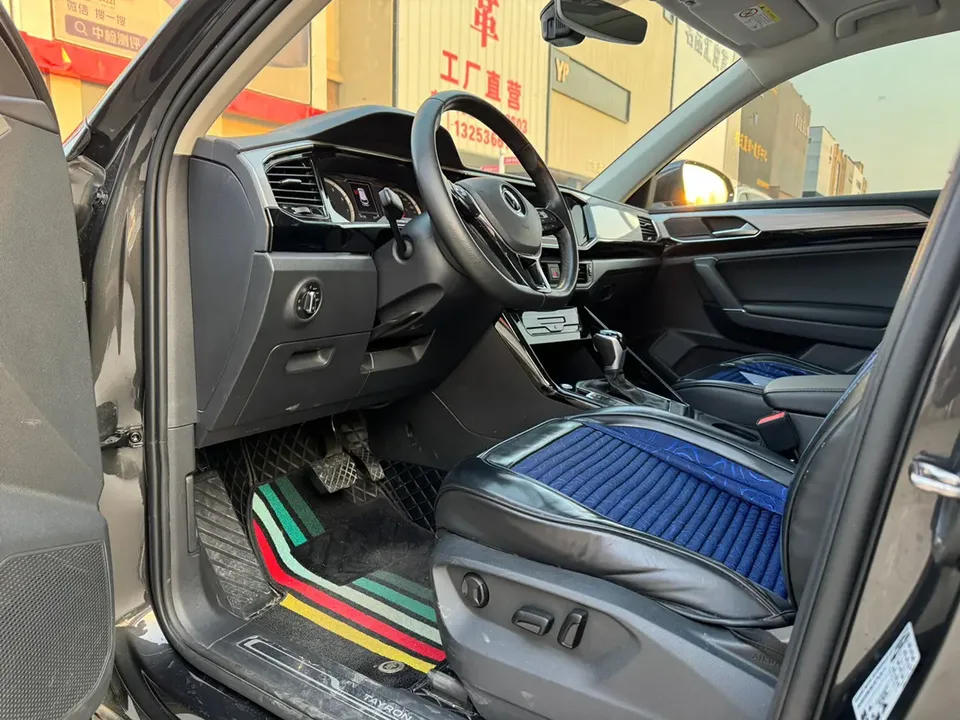 Volkswagen Tayron Tanyue 2022 280TSI 2WD Luxury Smart Edition 2022 — миниатюра 5
