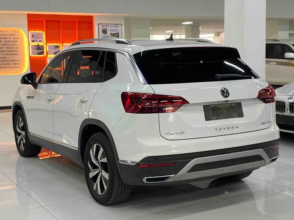 Volkswagen Tayron Tanyue 2023 330TSI 2WD Luxury Plus Advanced Edition 2022 — миниатюра 4