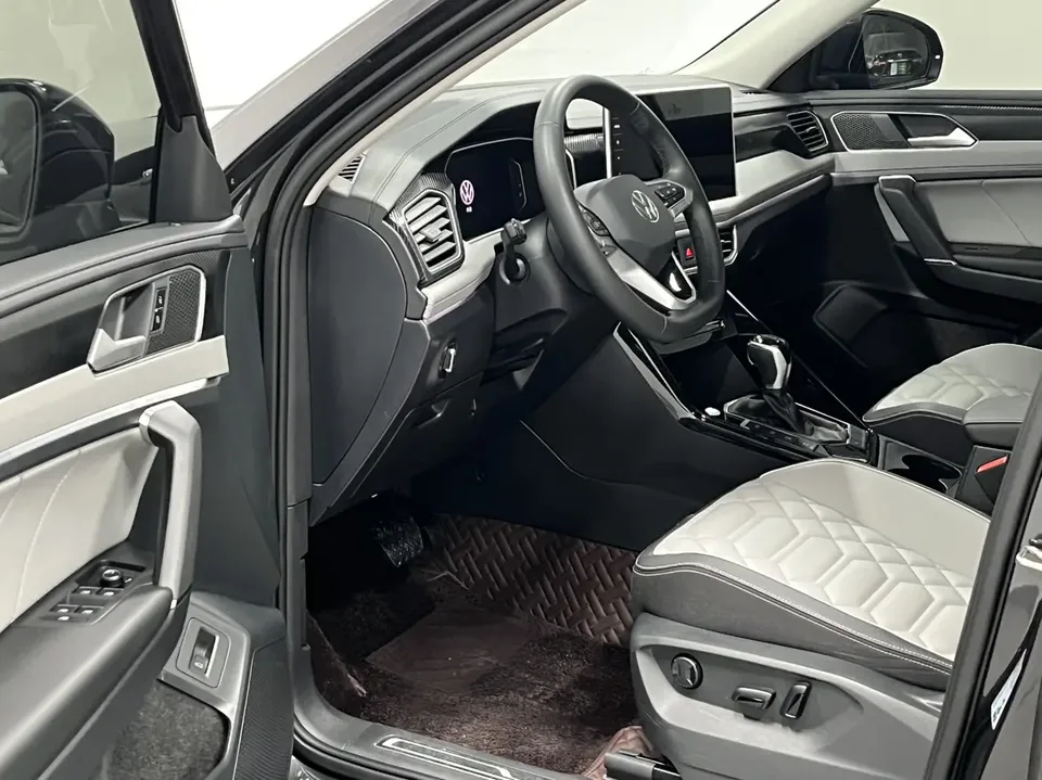 Volkswagen Tayron Tanyue 2023 280TSI 2WD Luxury Plus Advanced Edition 2022 — миниатюра 5