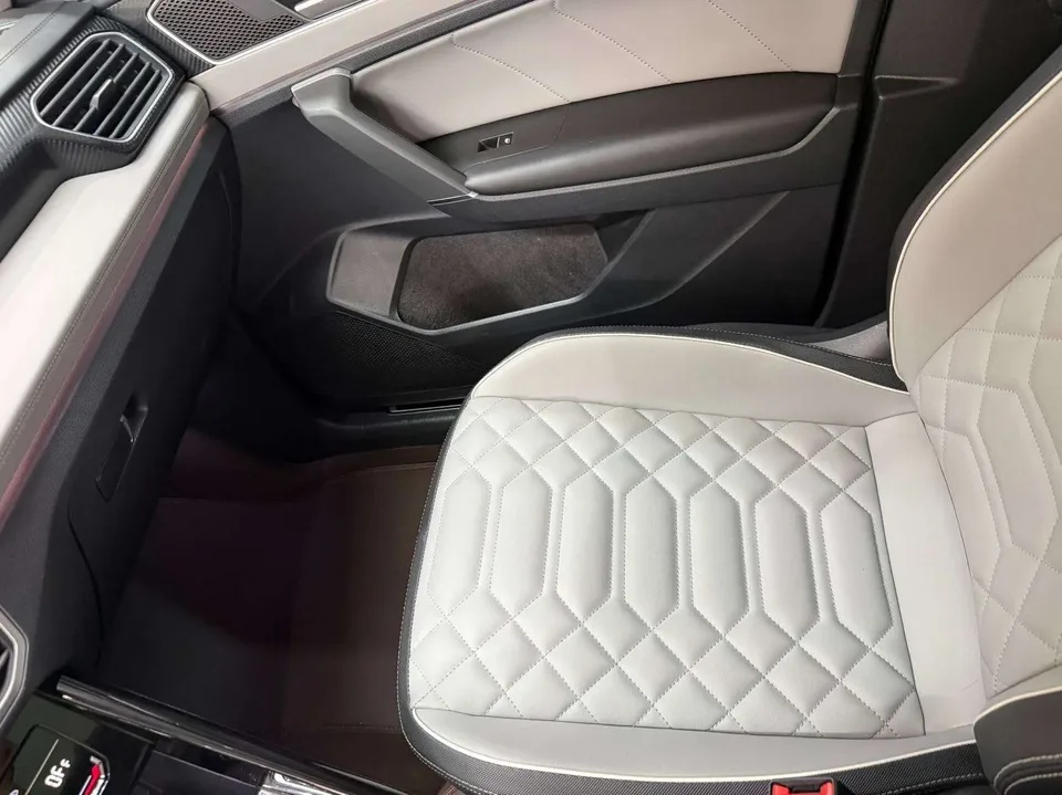 Volkswagen Tayron Tanyue 2023 280TSI 2WD Luxury Plus Advanced Edition 2022 — миниатюра 3