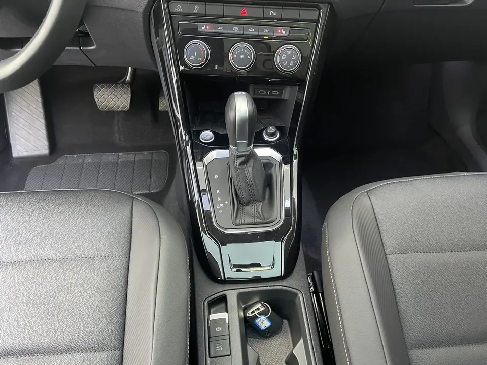 Volkswagen T-Roc TANG 2022 280TSI DSG 2WD Comfort PLUS 2022 — thumbnail 4