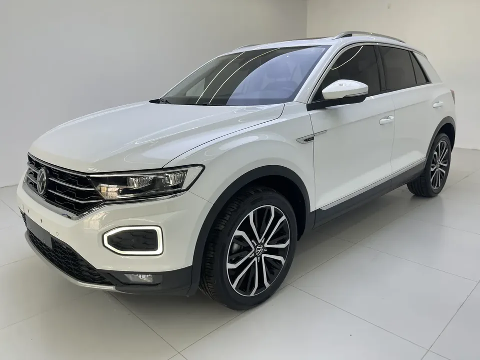 Volkswagen T-Roc TANG 2022 280TSI DSG 2WD Comfort PLUS 2022 — photo 1, buy with delivery to Moscow