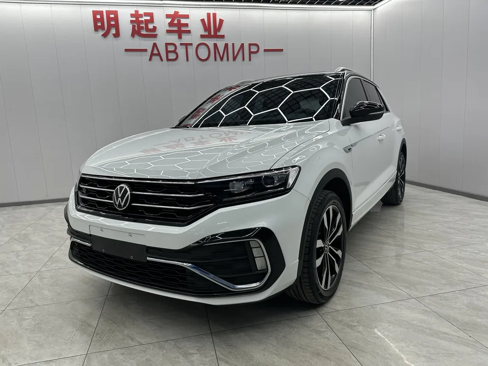 Volkswagen T-Roc Tanyue 280TSI DSG 2WD R-Line Pro PLUS 2022 — фото 1, купить с доставкой в Москву