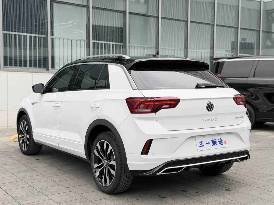 Volkswagen T-Roc Tanyue 280TSI DSG 2WD R-Line Pro PLUS 2022 — миниатюра 2
