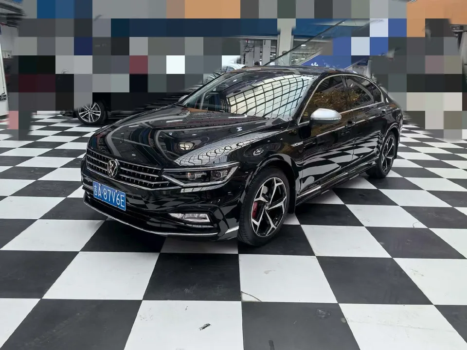 Volkswagen Magotan 2024