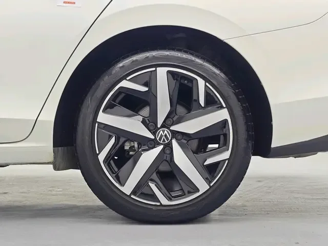 Volkswagen Lamando Lingdu Lingdu L 280TSI DSG Cool Edition 2023 — миниатюра 3