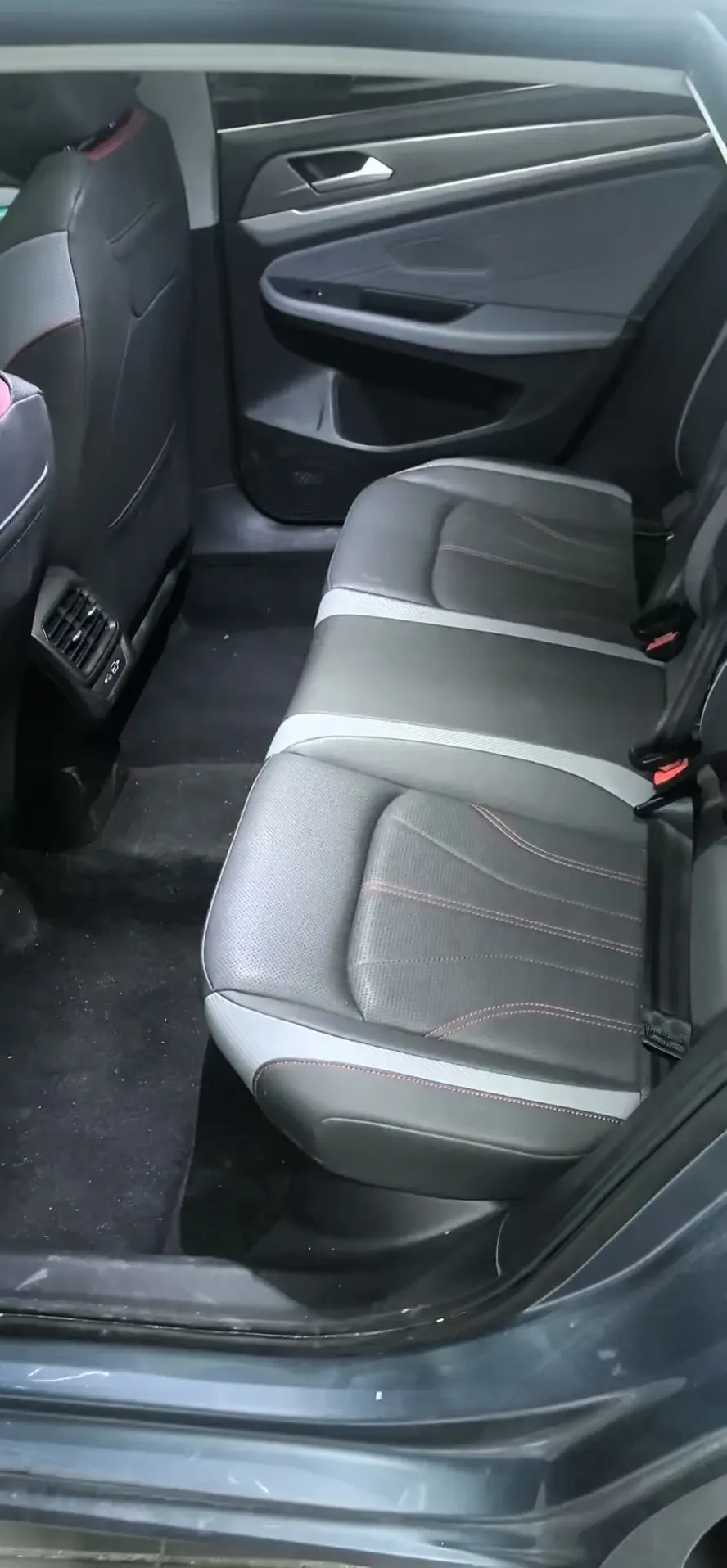 Volkswagen Lamando Lingdu Lingdu L 280TSI DSG Cool Edition 2022 — миниатюра 3
