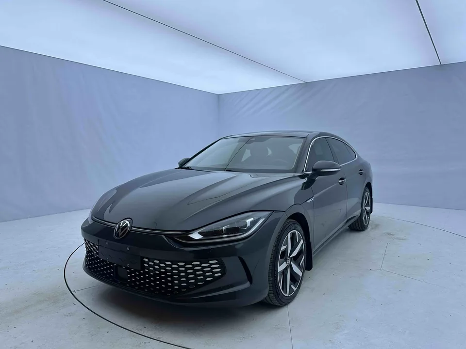 Volkswagen Lamando Lingdu 2023 Lingdu L 280TSI DSG Cool Edition 2023 — photo 1, buy with delivery to Moscow