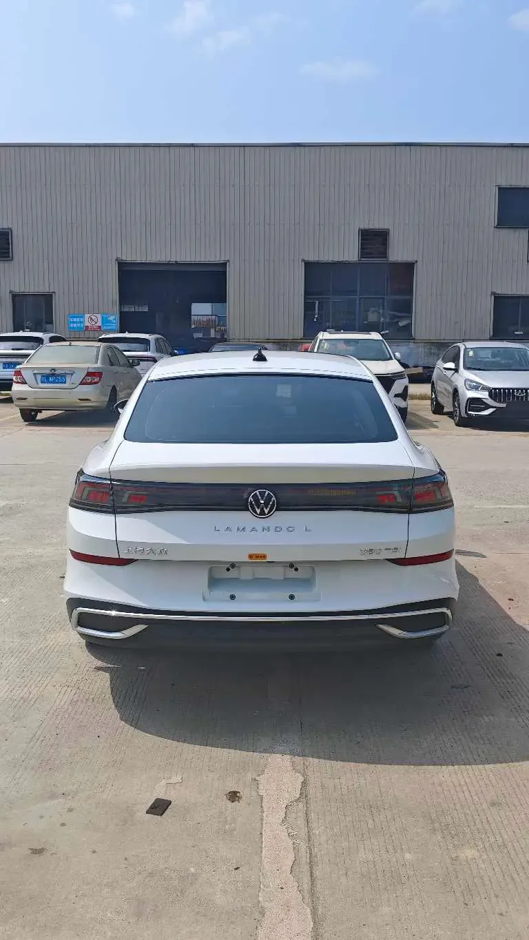 Volkswagen Lamando 2024 Lingdu Lingdu L 280TSI DSG Hot Edition 2024 — миниатюра 2