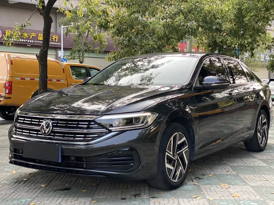 Volkswagen Sagitar 2024