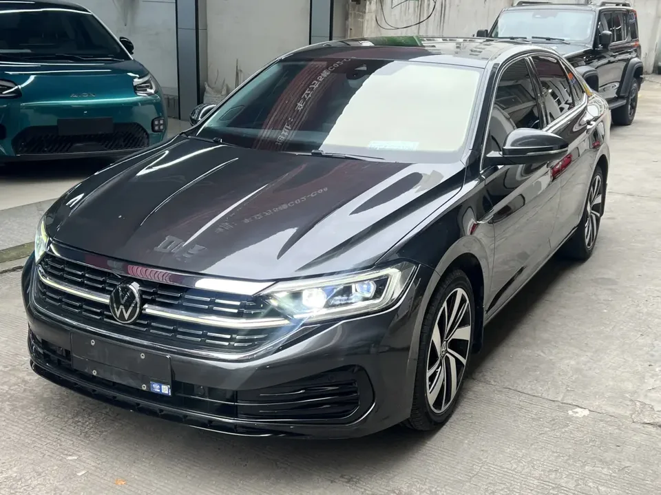 Volkswagen Sagitar 2023