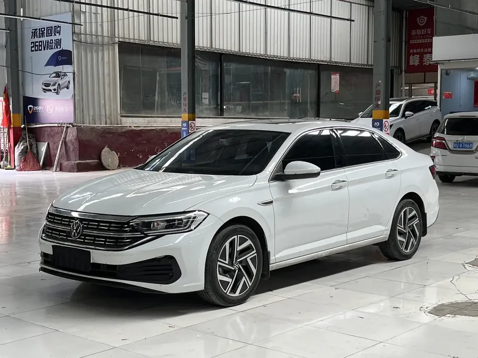 Volkswagen Sagitar 2023