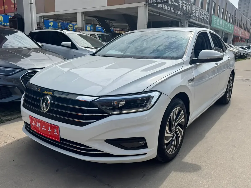 Volkswagen Sagitar 2022