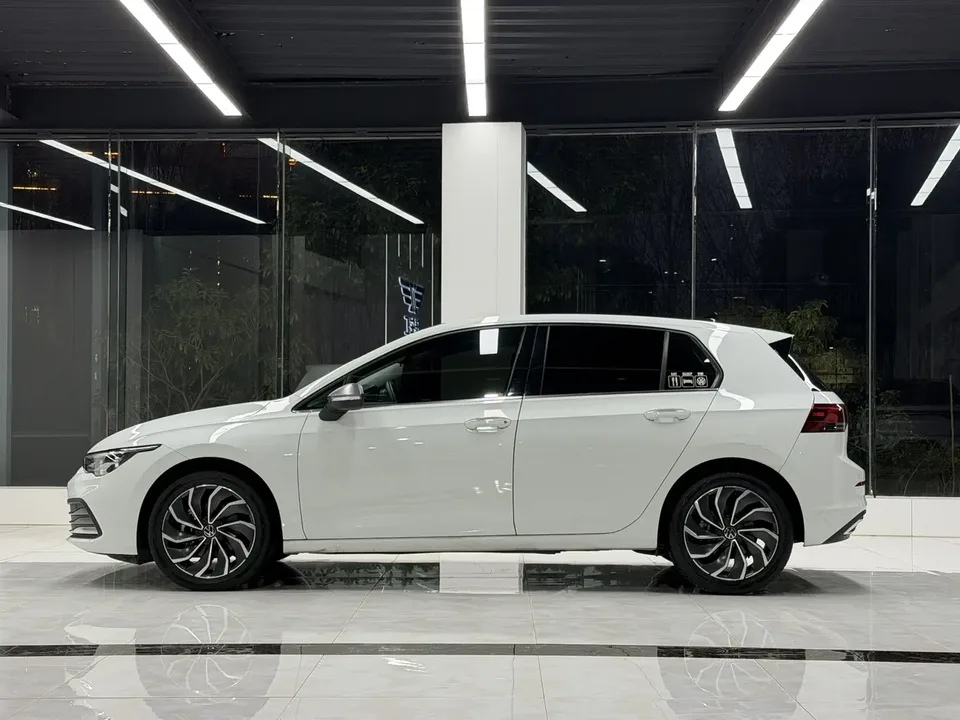 Volkswagen Golf golf 2023 280TSI DSG Pro 2023 — thumbnail 4