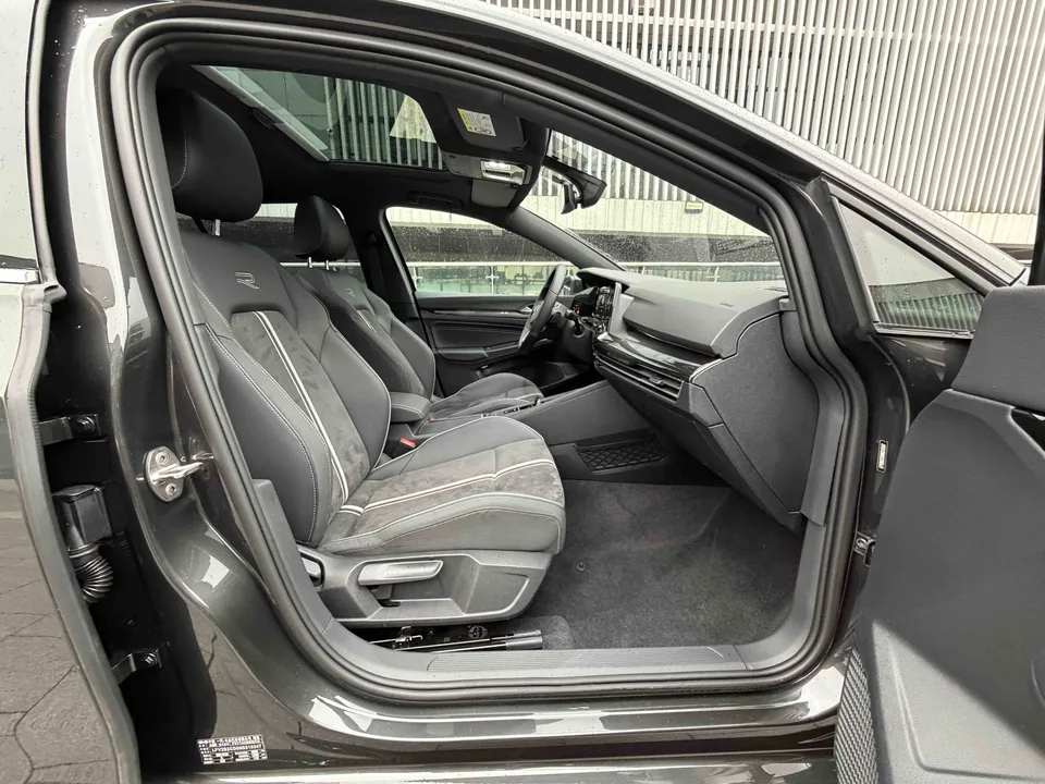 Volkswagen Golf Golf 2023 280TSI DSG R-Line Lite 2022 — миниатюра 5