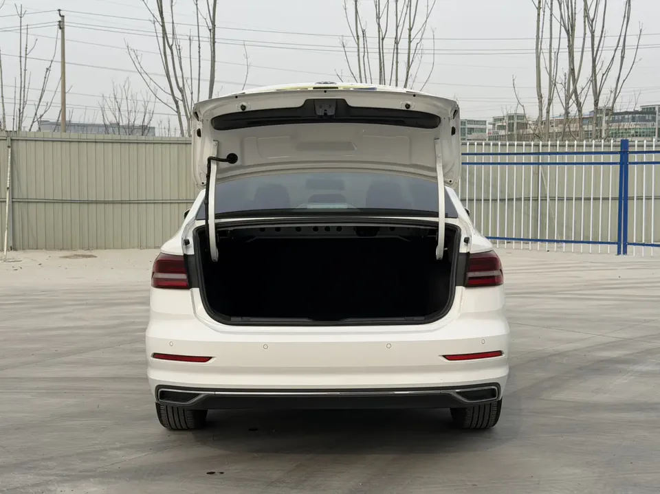 Volkswagen Lavida Lavida 2022 280TSI DSG Comfort Edition 2022 — миниатюра 3