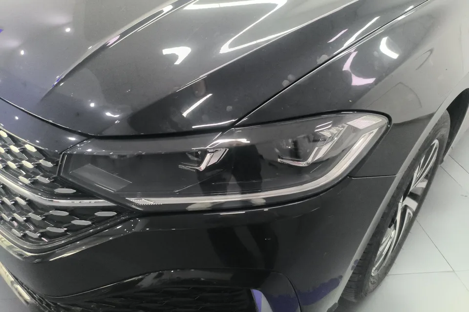 Volkswagen Lavida 300TSI DSG Starry Sky Edition 2023 — миниатюра 2
