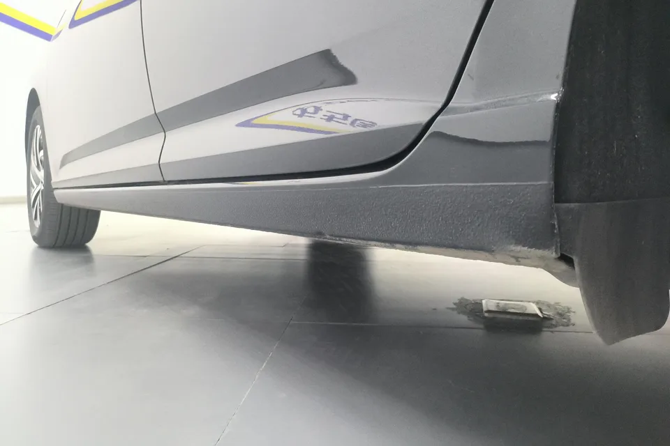 Volkswagen Lavida 300TSI DSG Starry Sky Edition 2023 — миниатюра 3